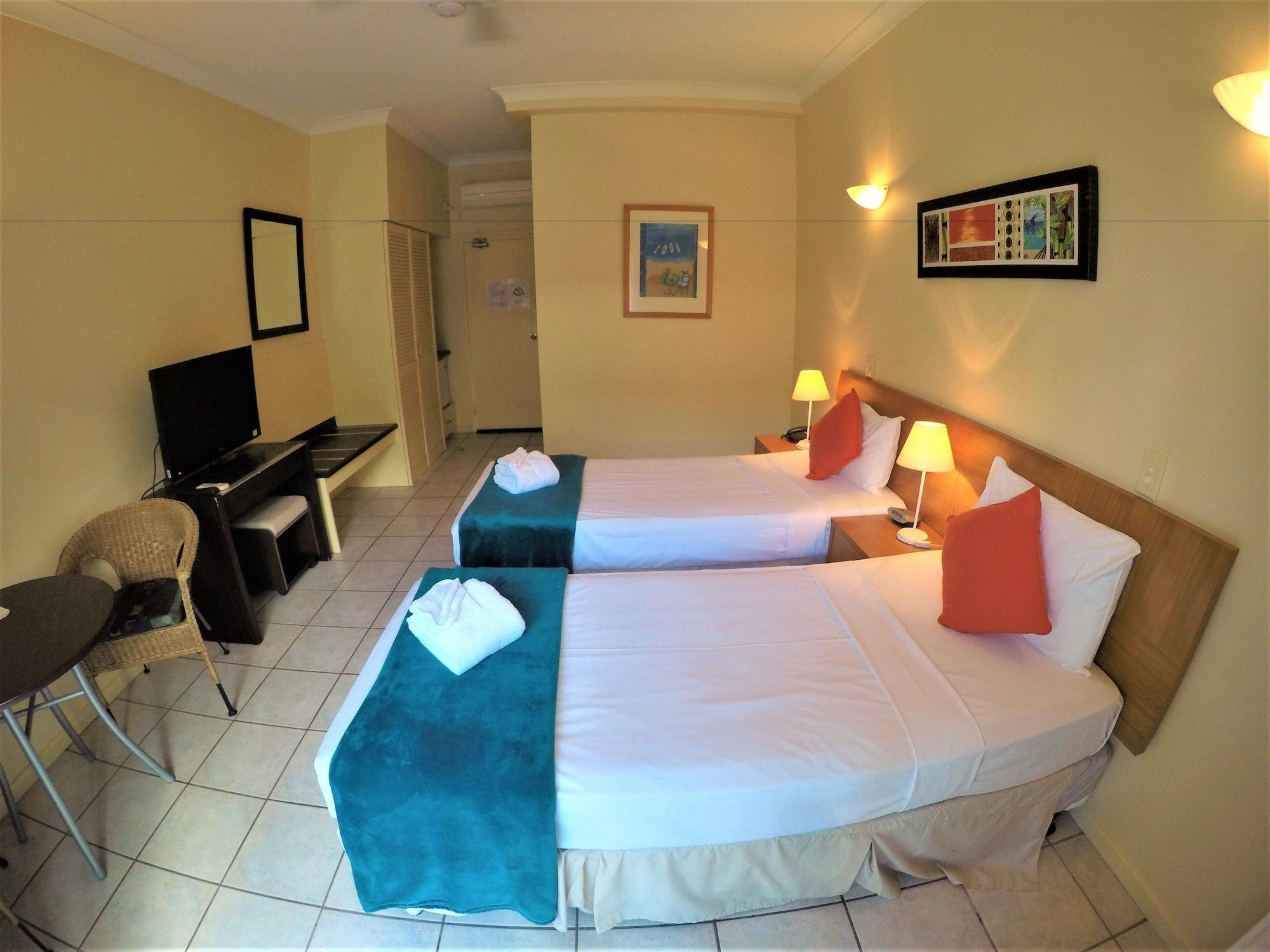 Crystal Garden Resort&Restaurant Cairns Exterior foto